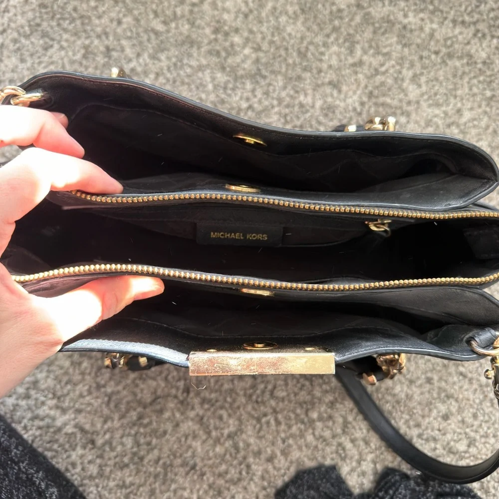 Michael Kors Rochelle Purse with Gold accents